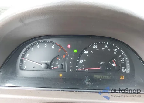 2002 Toyota Camry Le из США, поврежденный, VIN 4T1BE32K92U069870